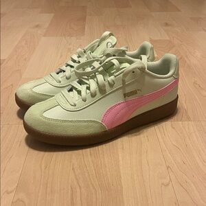 Puma Palermo Leather Pastel Neon Green Sneakers with Pink Stripe